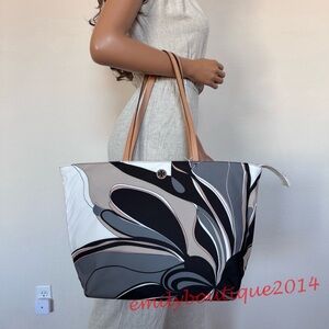 NWT Tory Burch 170266 Ella Nylon Printed Tote Zip Bag Twisty Flower Black Multi